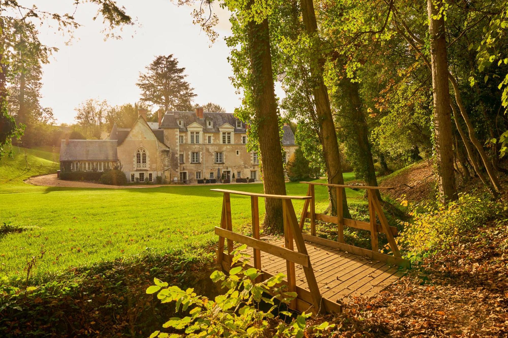 Domaine De La Commanderie De Ballan Exterior foto